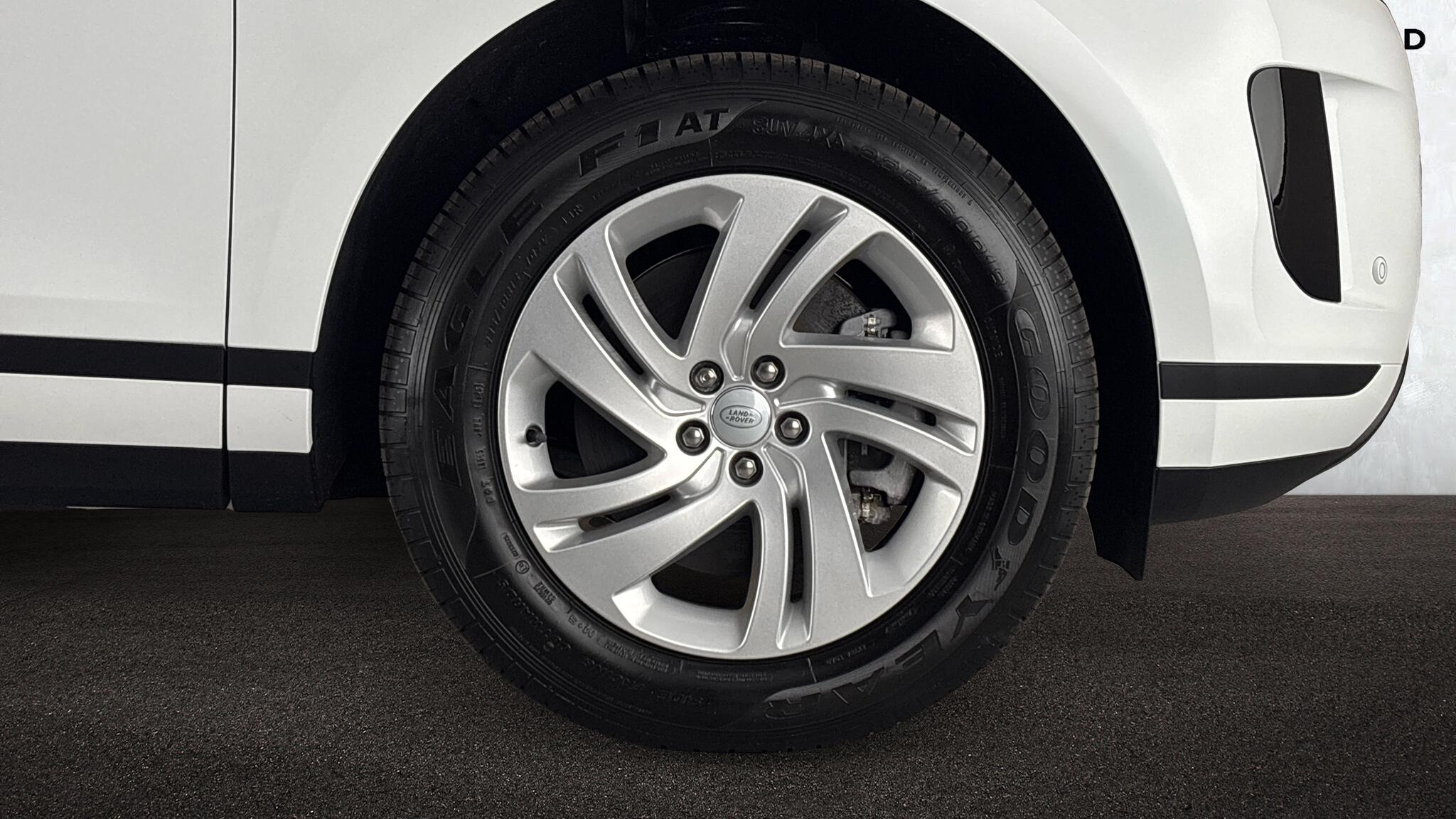 Land Rover Range Rover Evoque view 8
