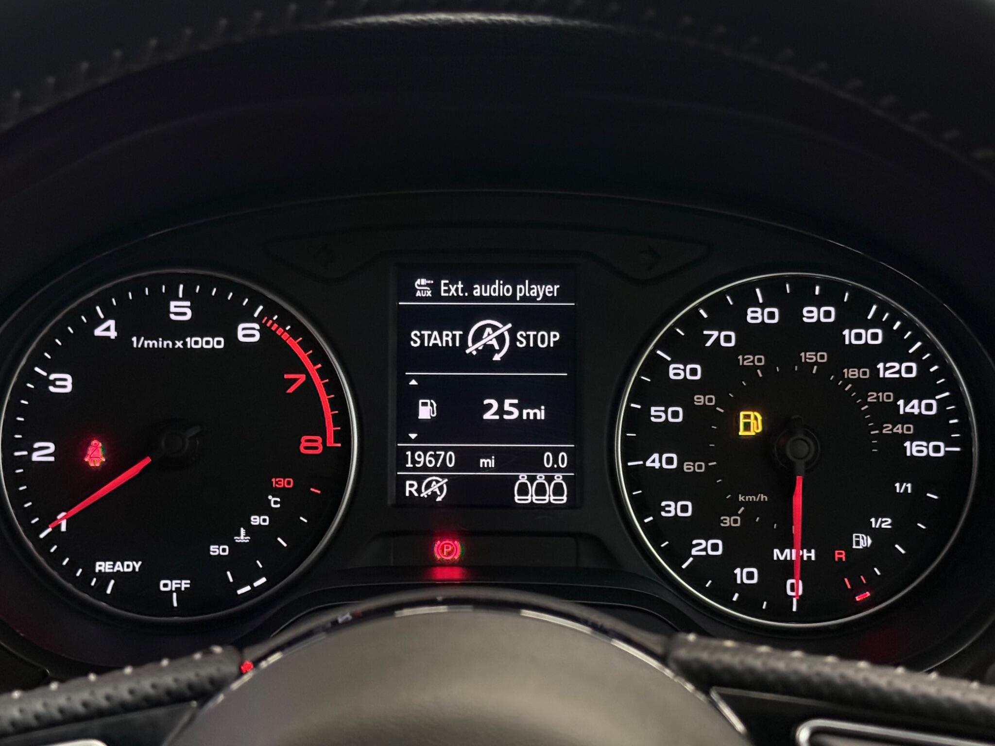 Audi Q2 view 16