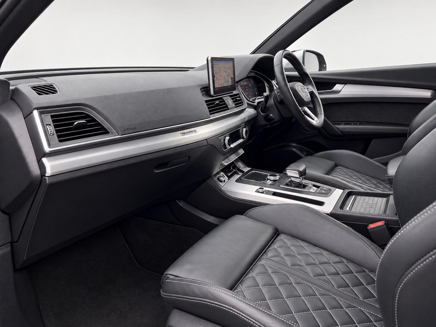 Audi SQ5 view 49