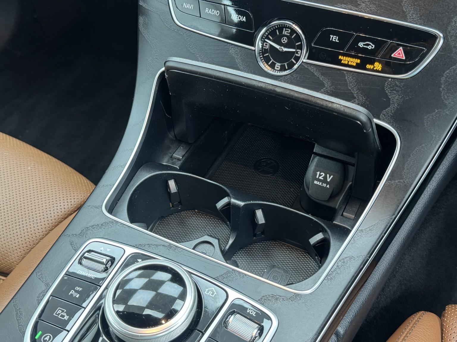 Mercedes-Benz C-Class view 45