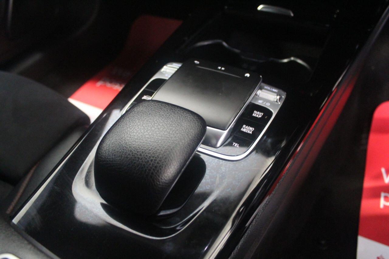 Mercedes-Benz A-Class view 43