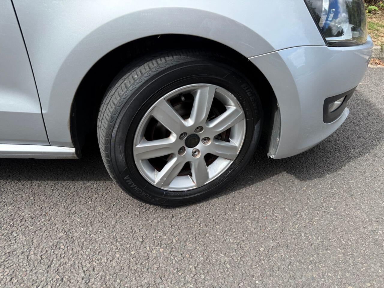 Volkswagen Polo view 21