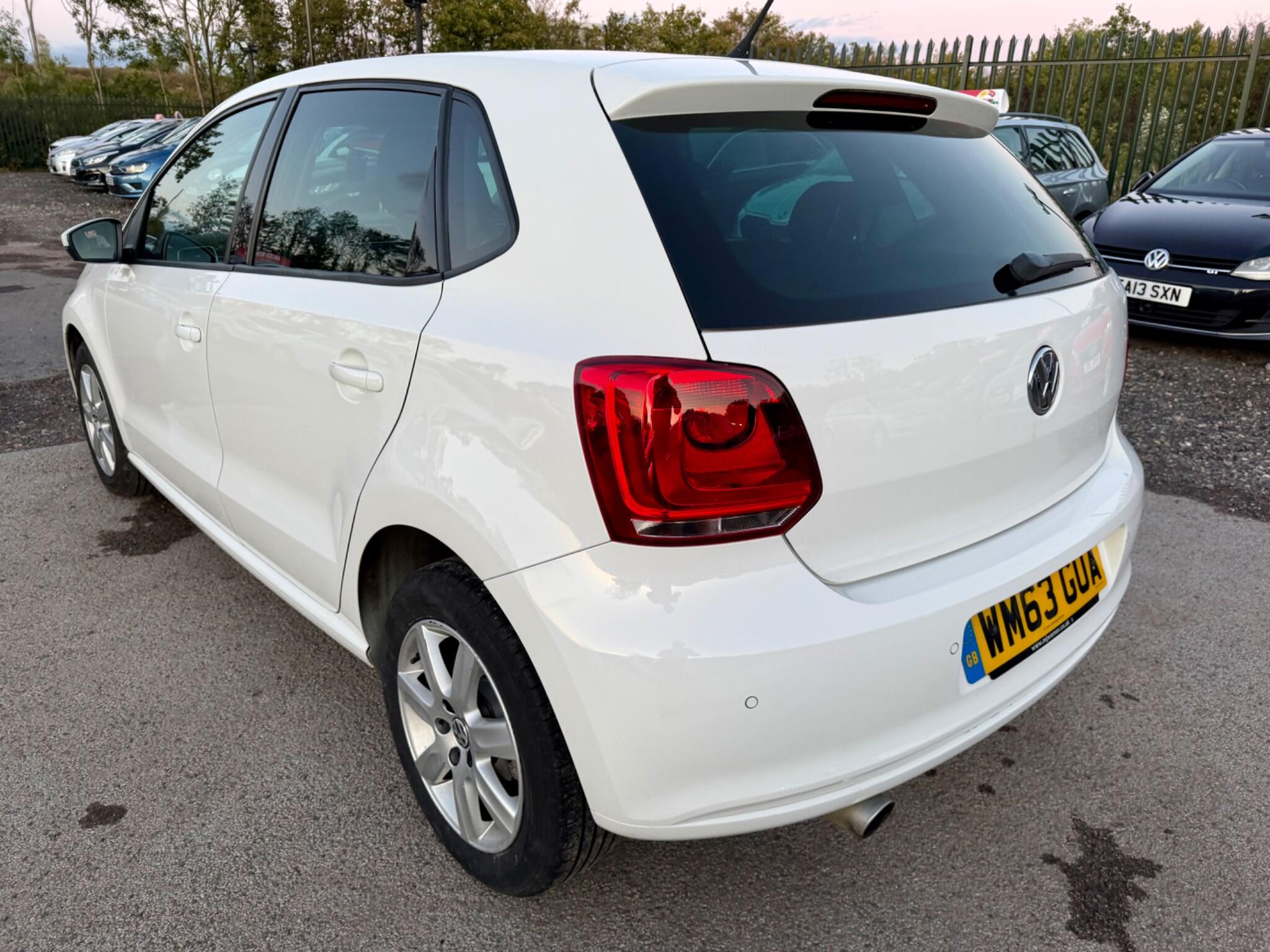 Volkswagen Polo view 11