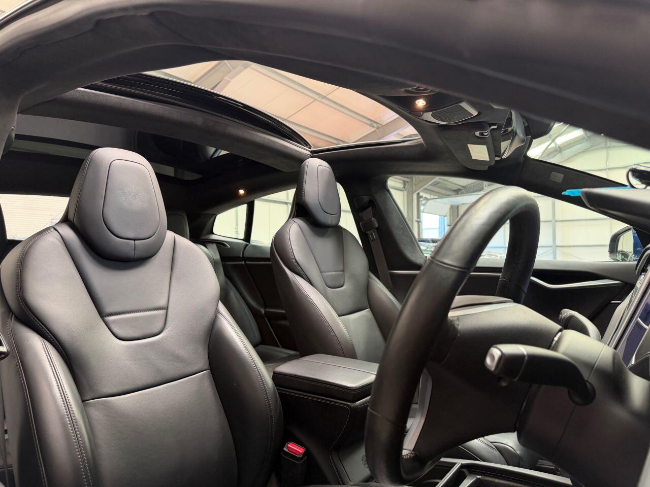 Tesla Model S view 26