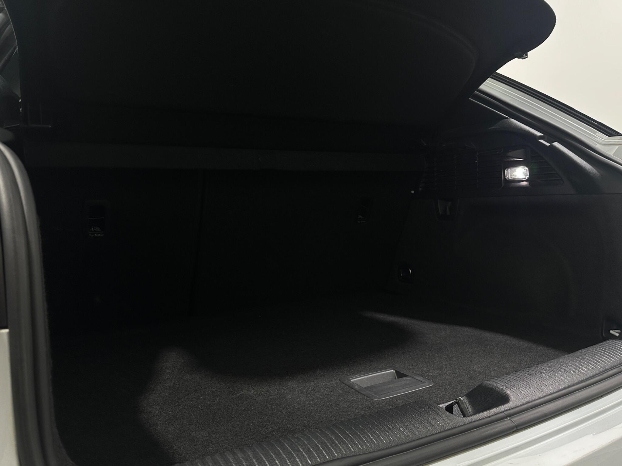 Audi Q2 view 44