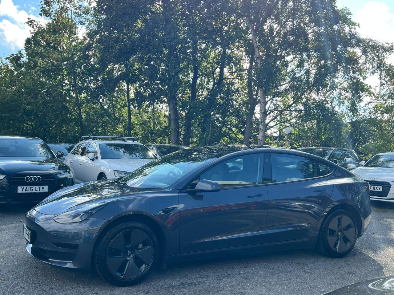 Tesla Model 3 view 11