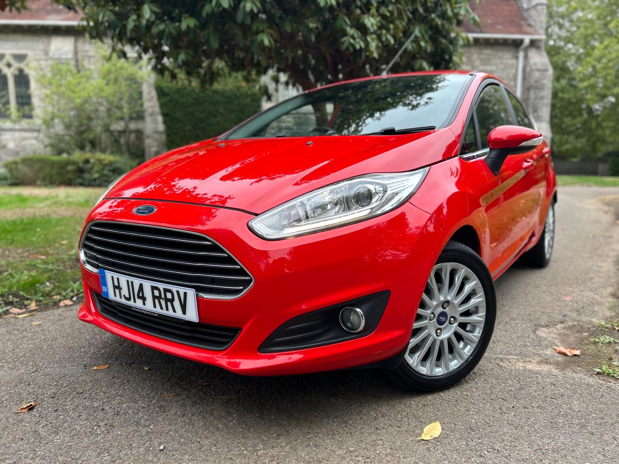 Ford Fiesta view 13