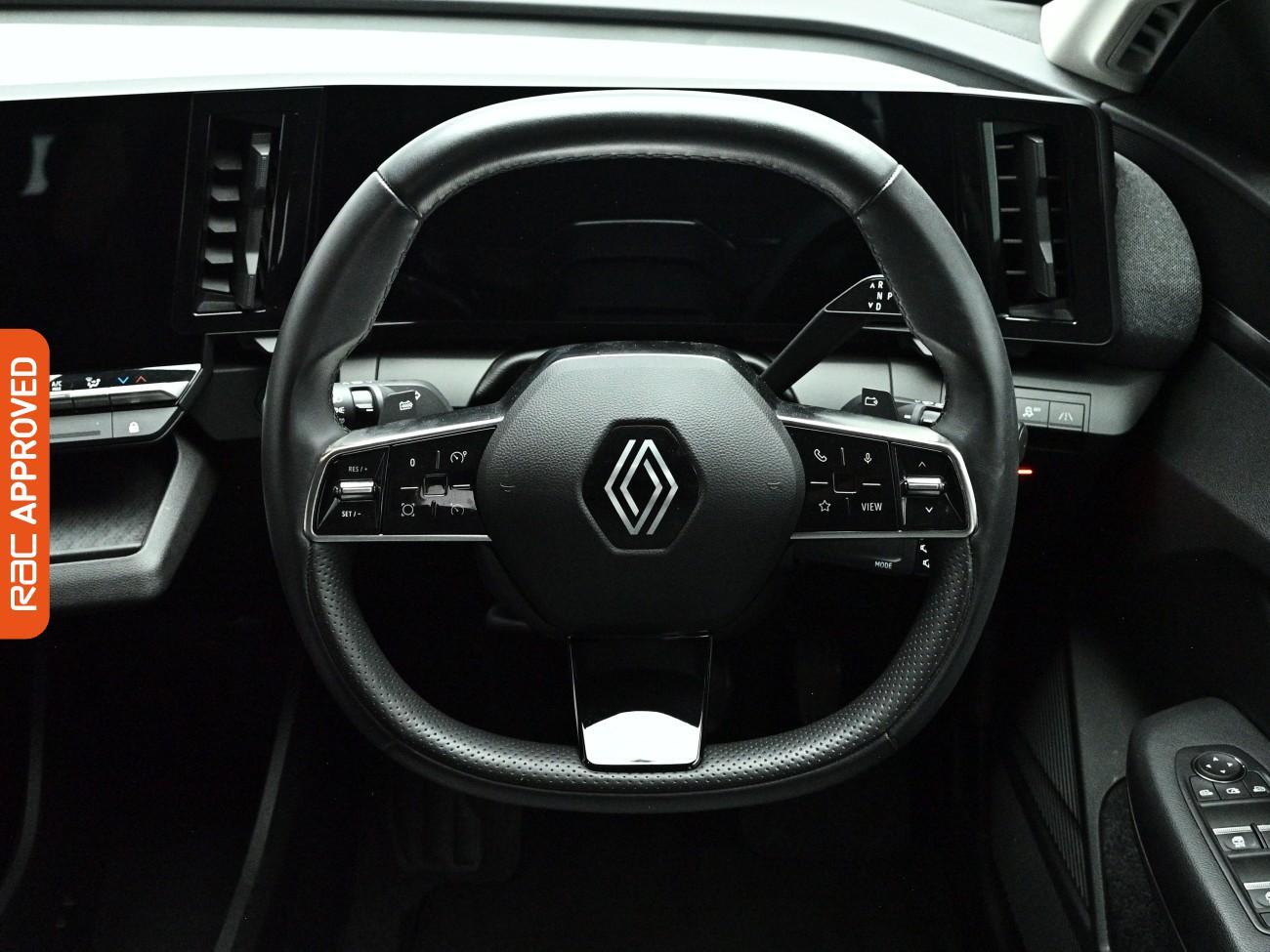 Renault Megane E-Tech view 9