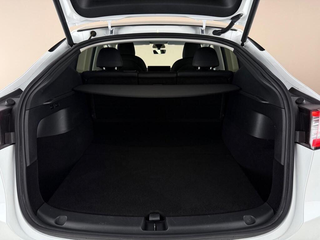 Tesla Model Y view 12