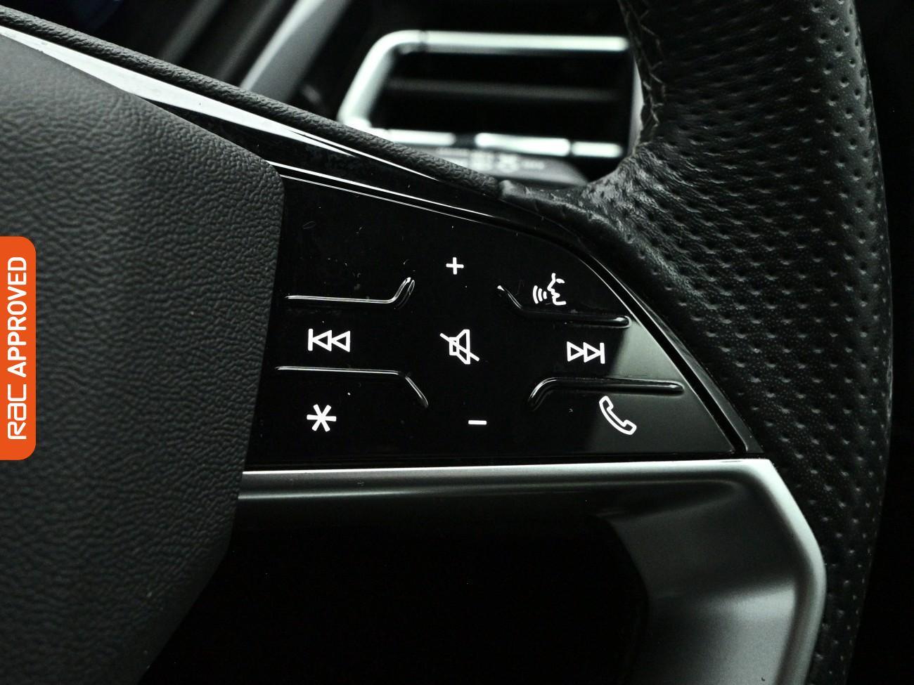 Audi Q4 e-tron view 27