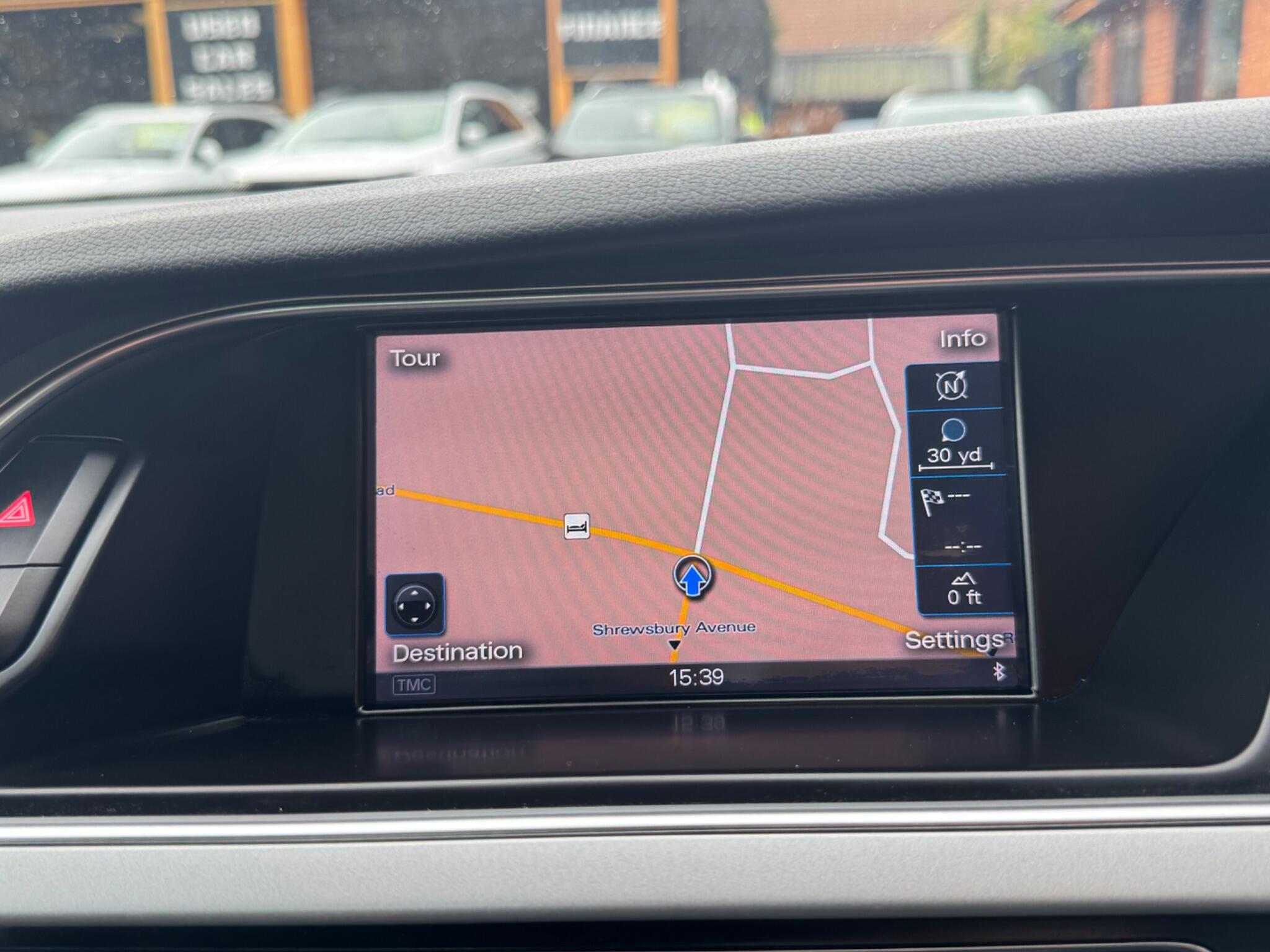 Audi A4 view 23