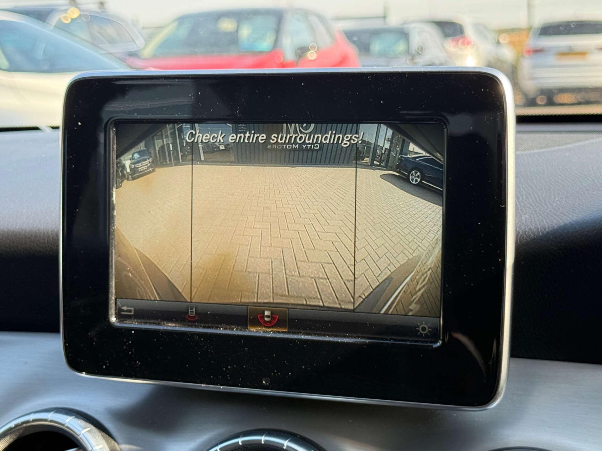 Mercedes-Benz CLA view 50