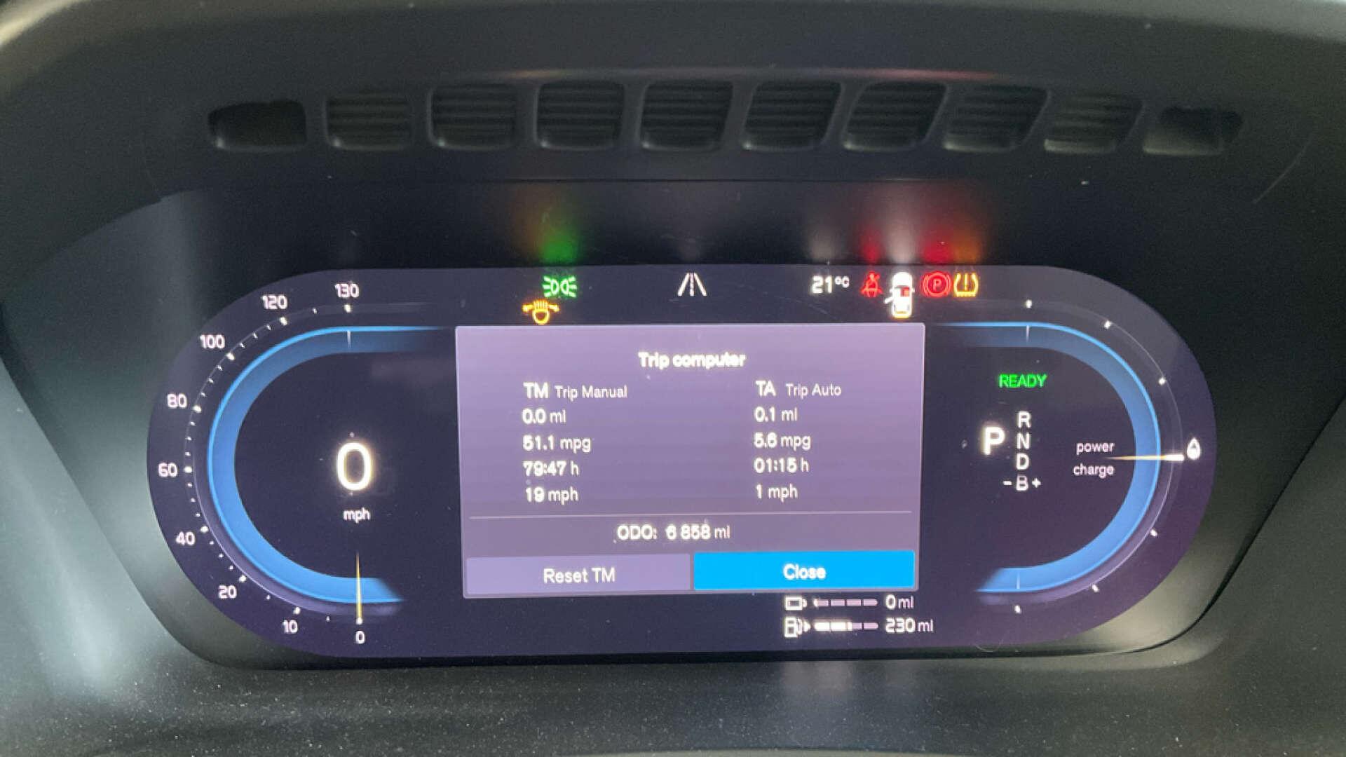 Volvo XC90 view 16