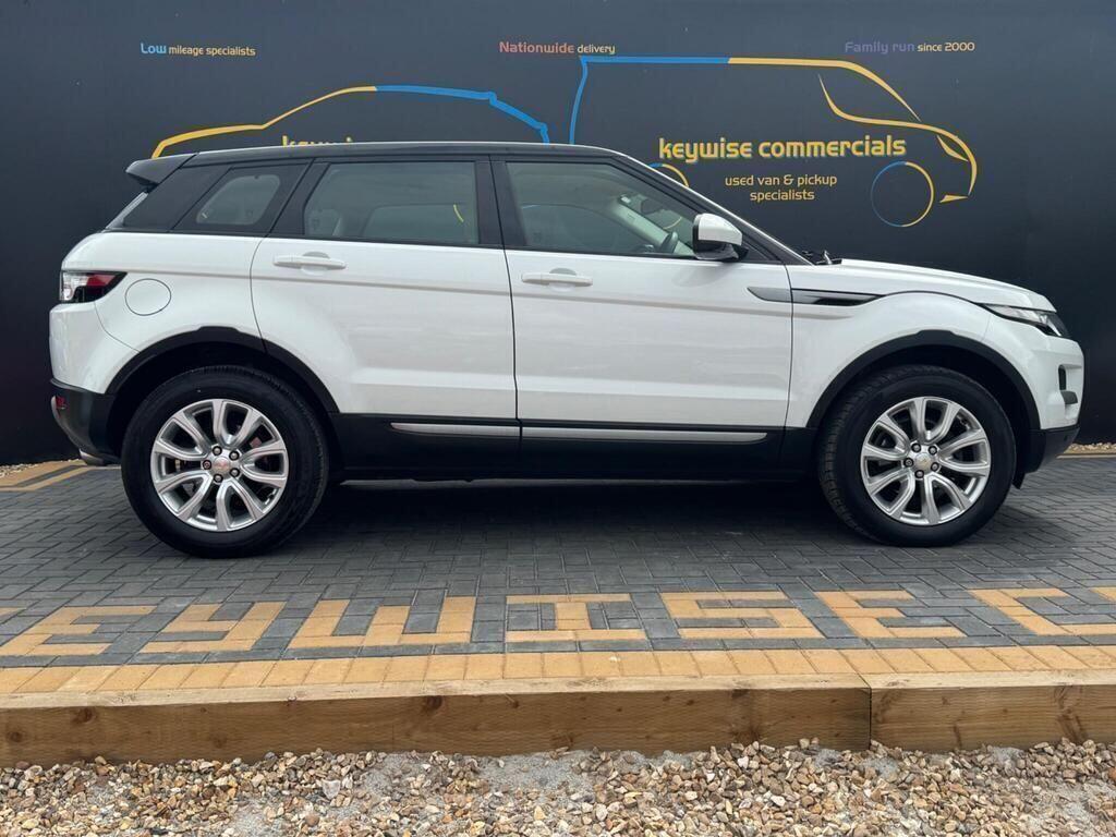 Land Rover Range Rover Evoque view 6