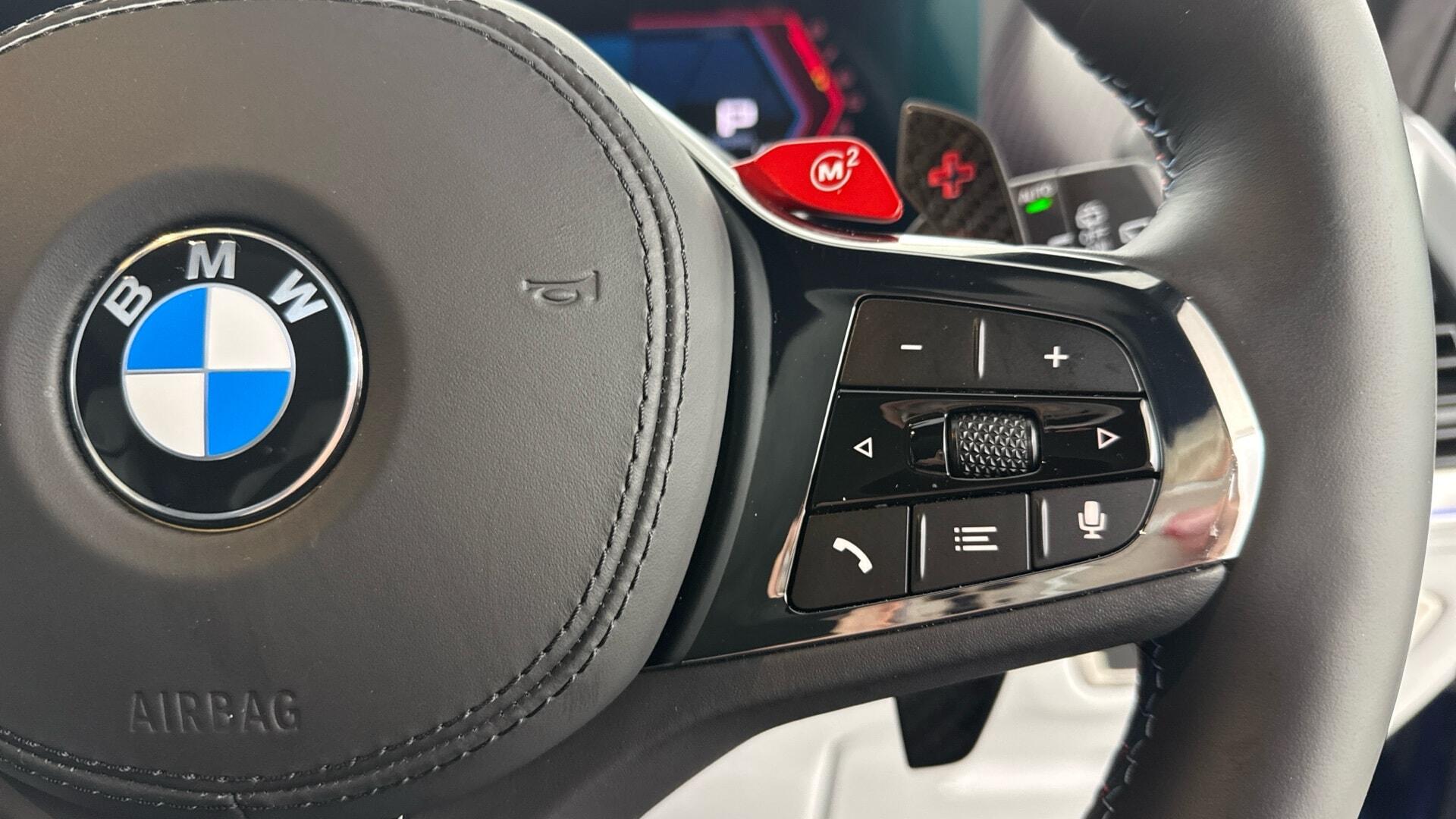 BMW XM view 19