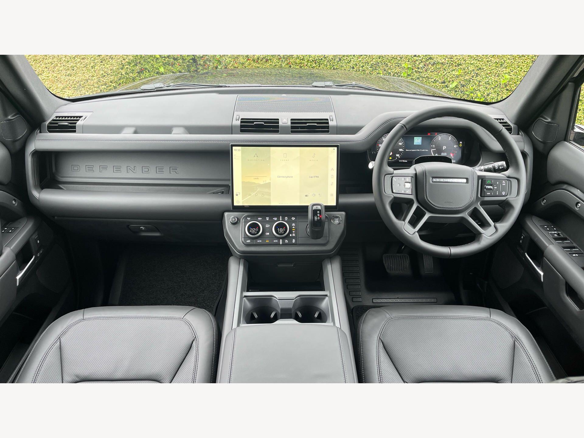 Land Rover Defender view 11