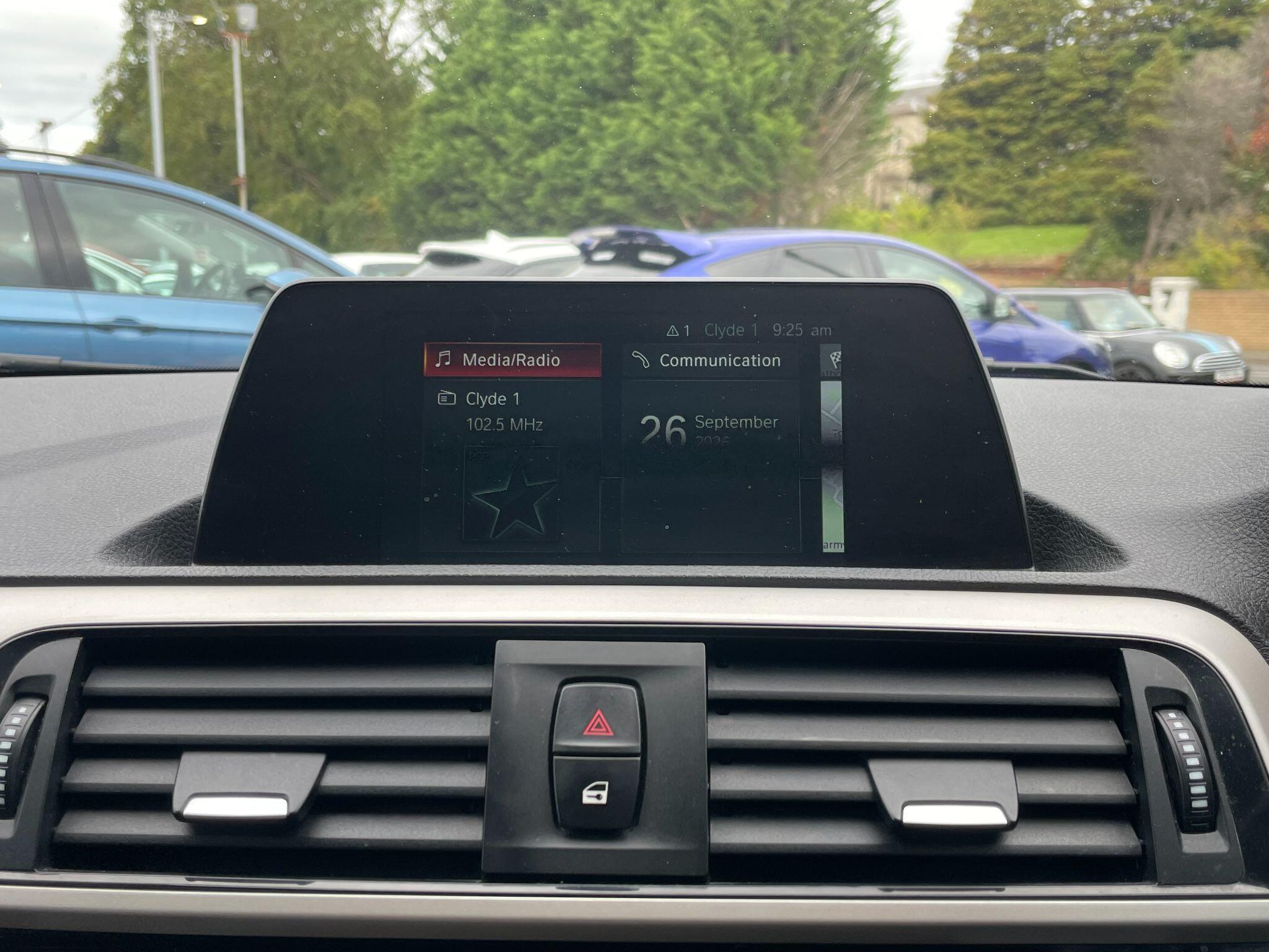 BMW 1 Series view 22