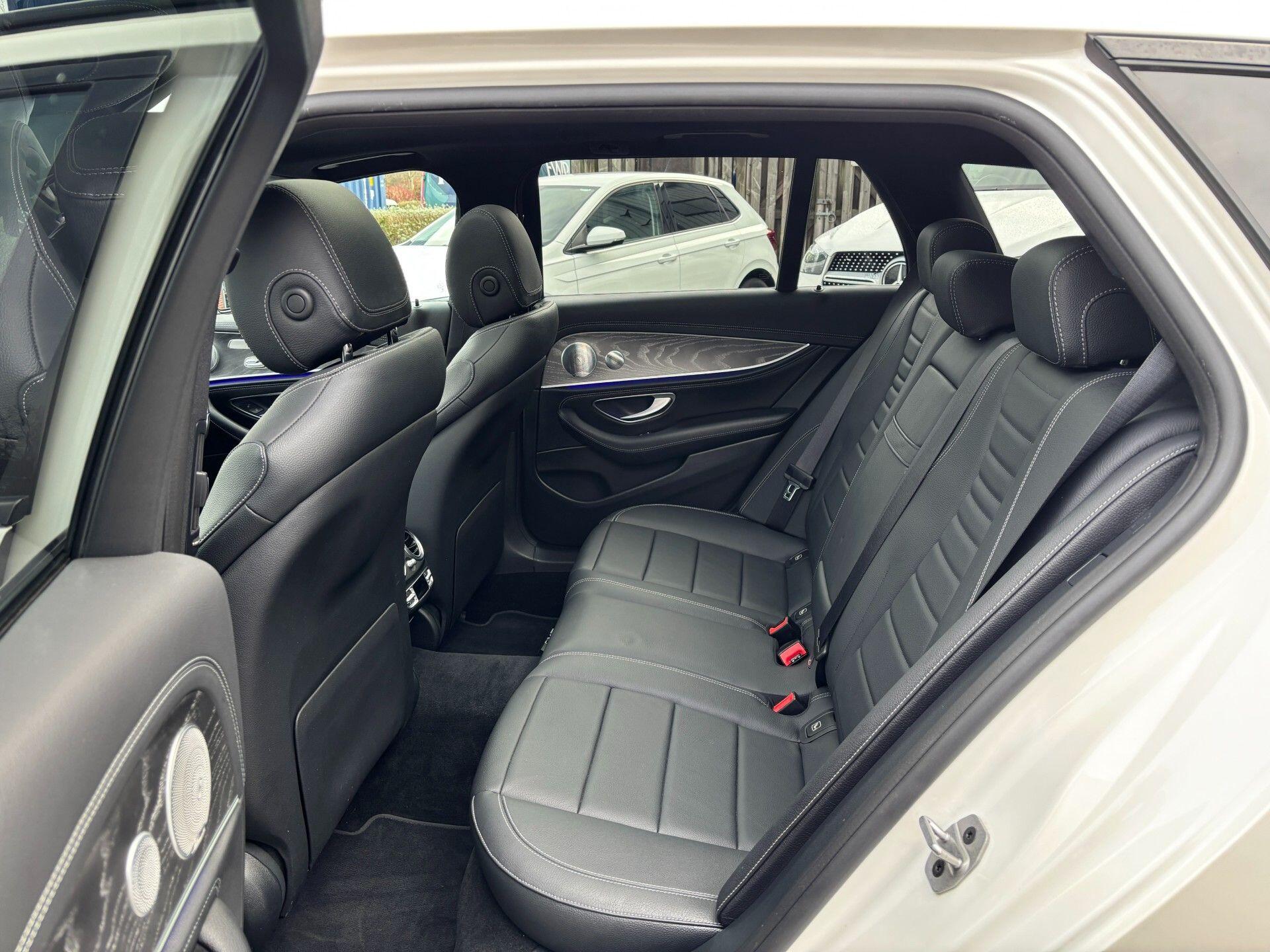 Mercedes-Benz E-Class view 24