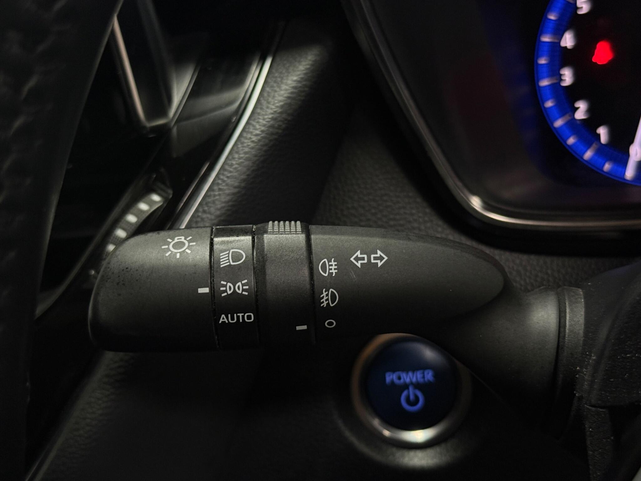 Toyota Corolla view 27