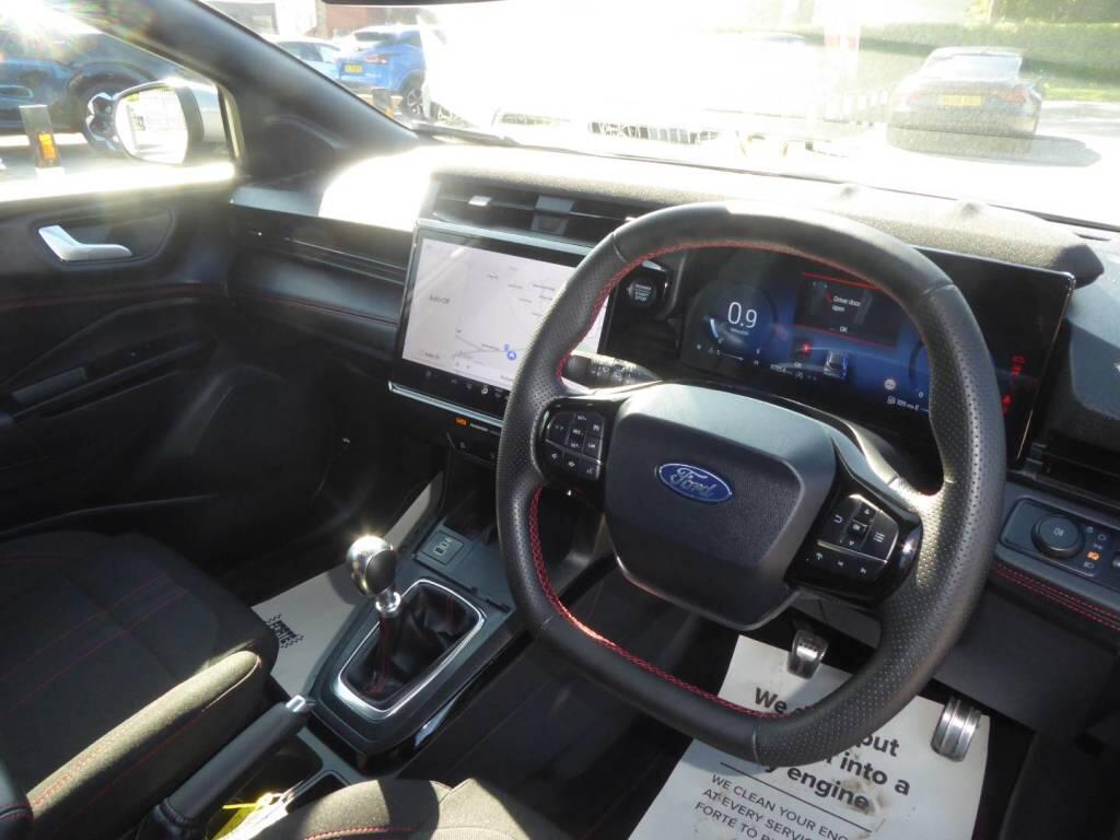 Ford Puma view 12