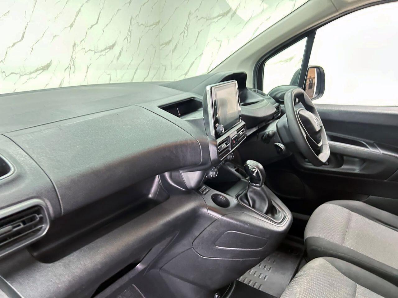 Peugeot Partner view 14