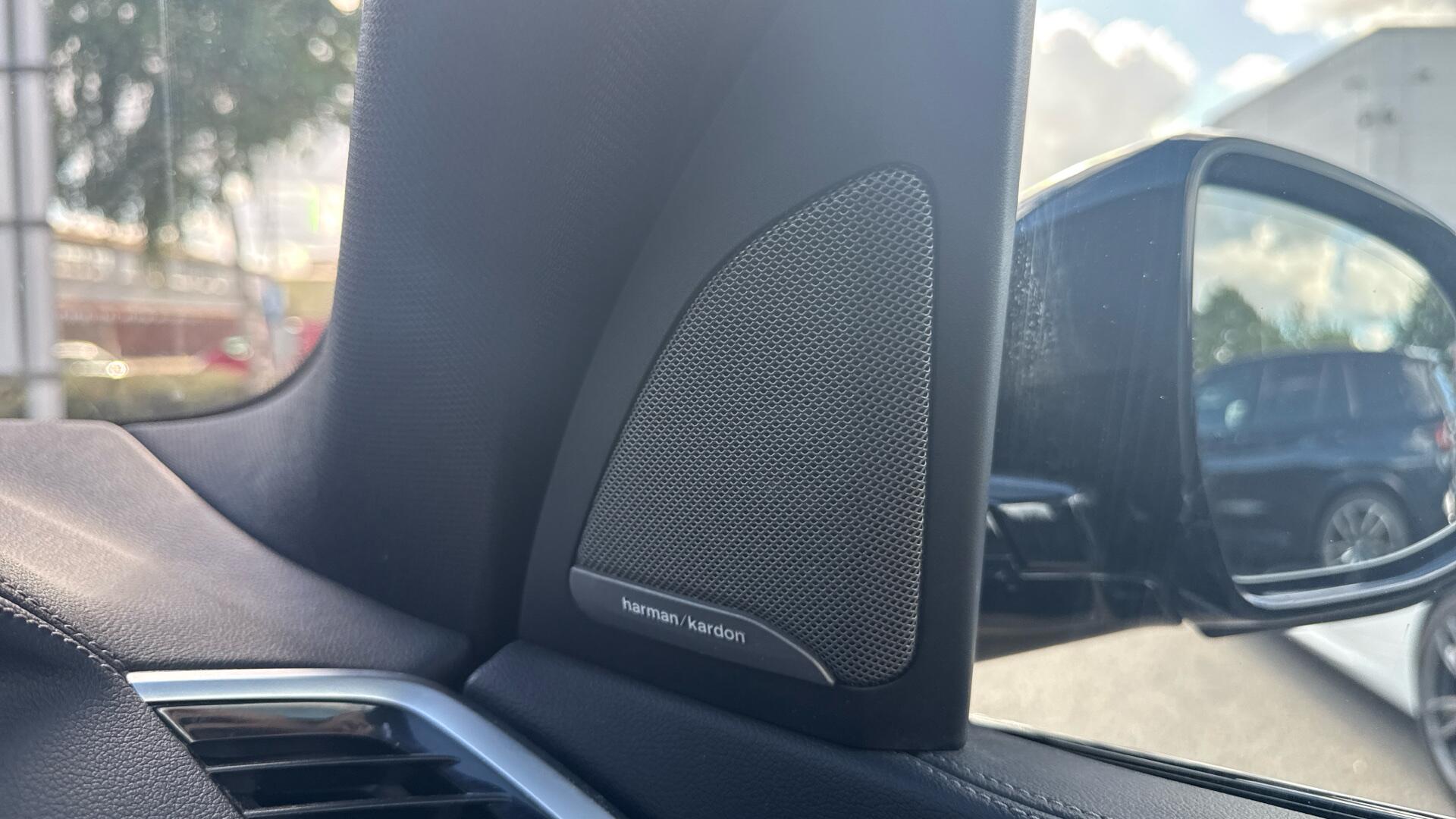 BMW X5 view 20