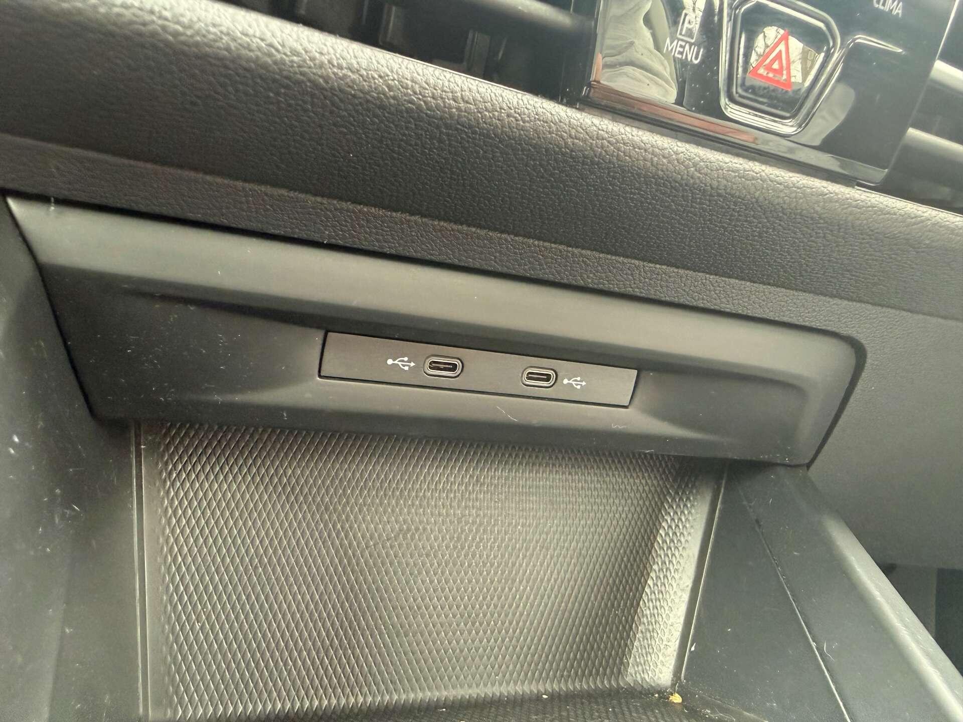 Volkswagen Golf view 38