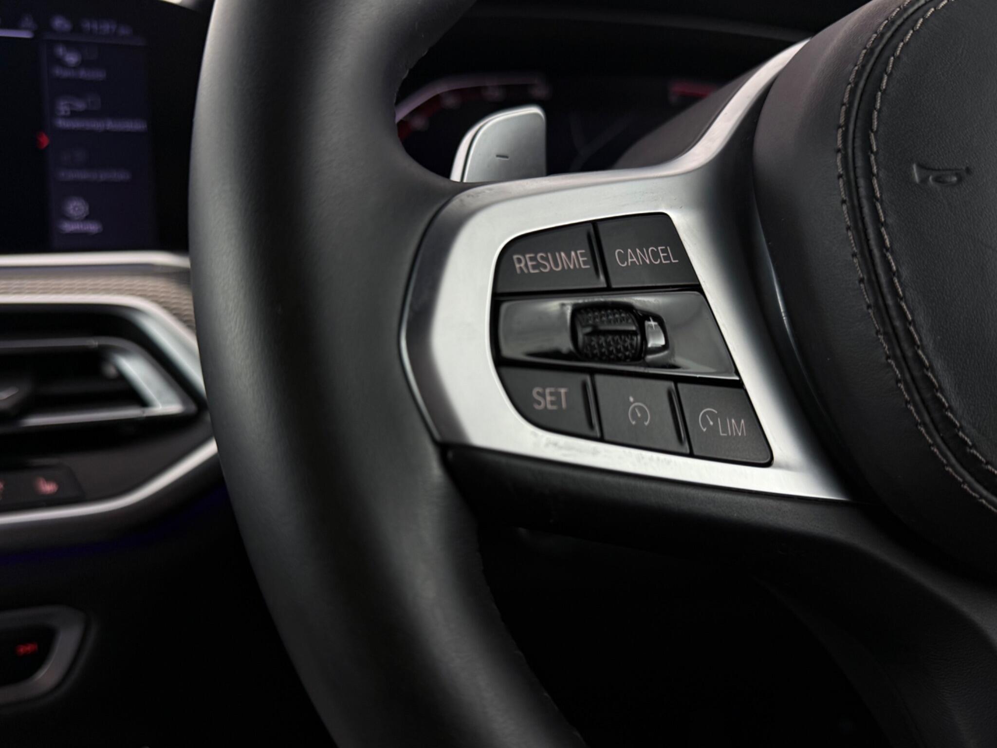 BMW X5 view 14