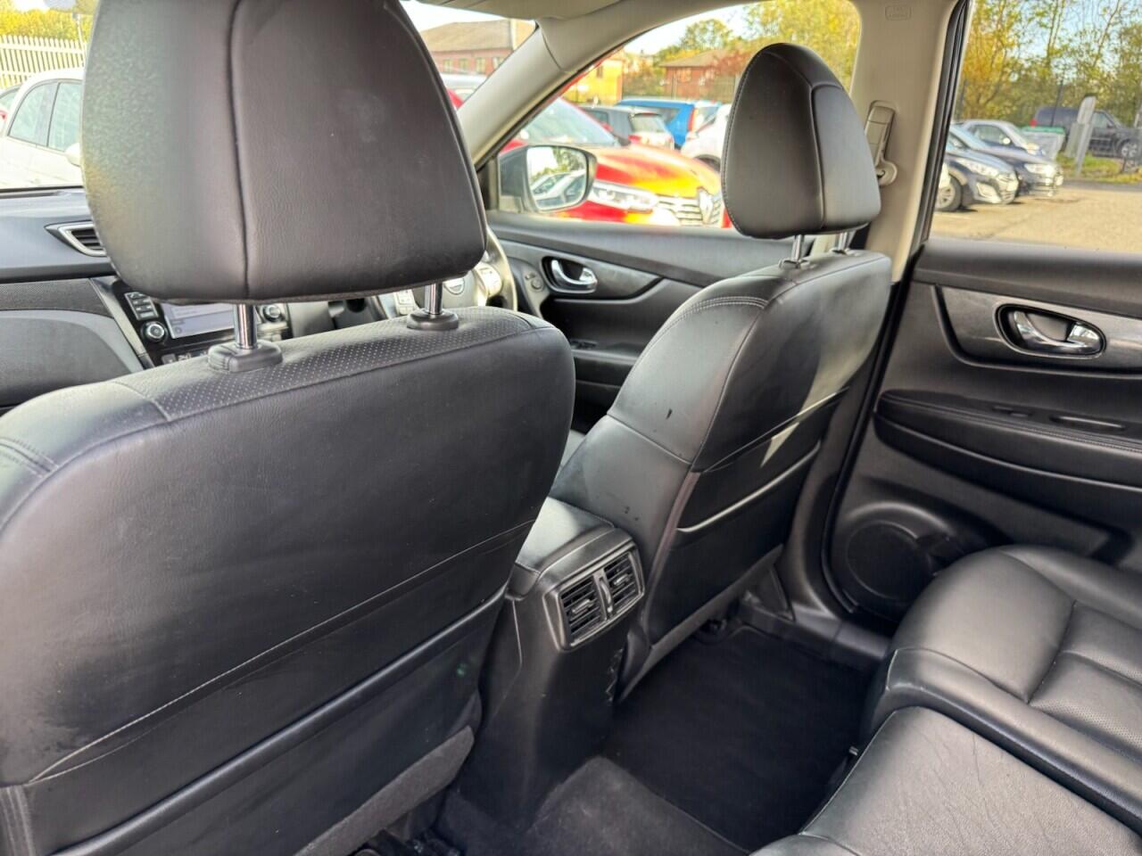 Nissan X-Trail view 55