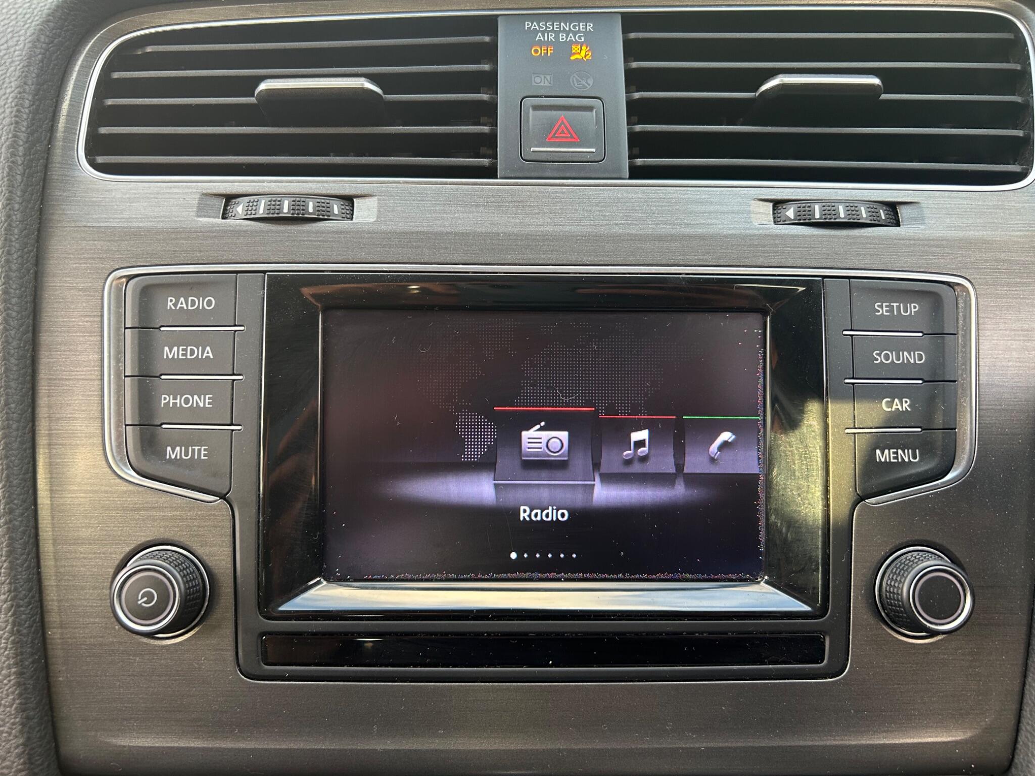 Volkswagen Golf view 38