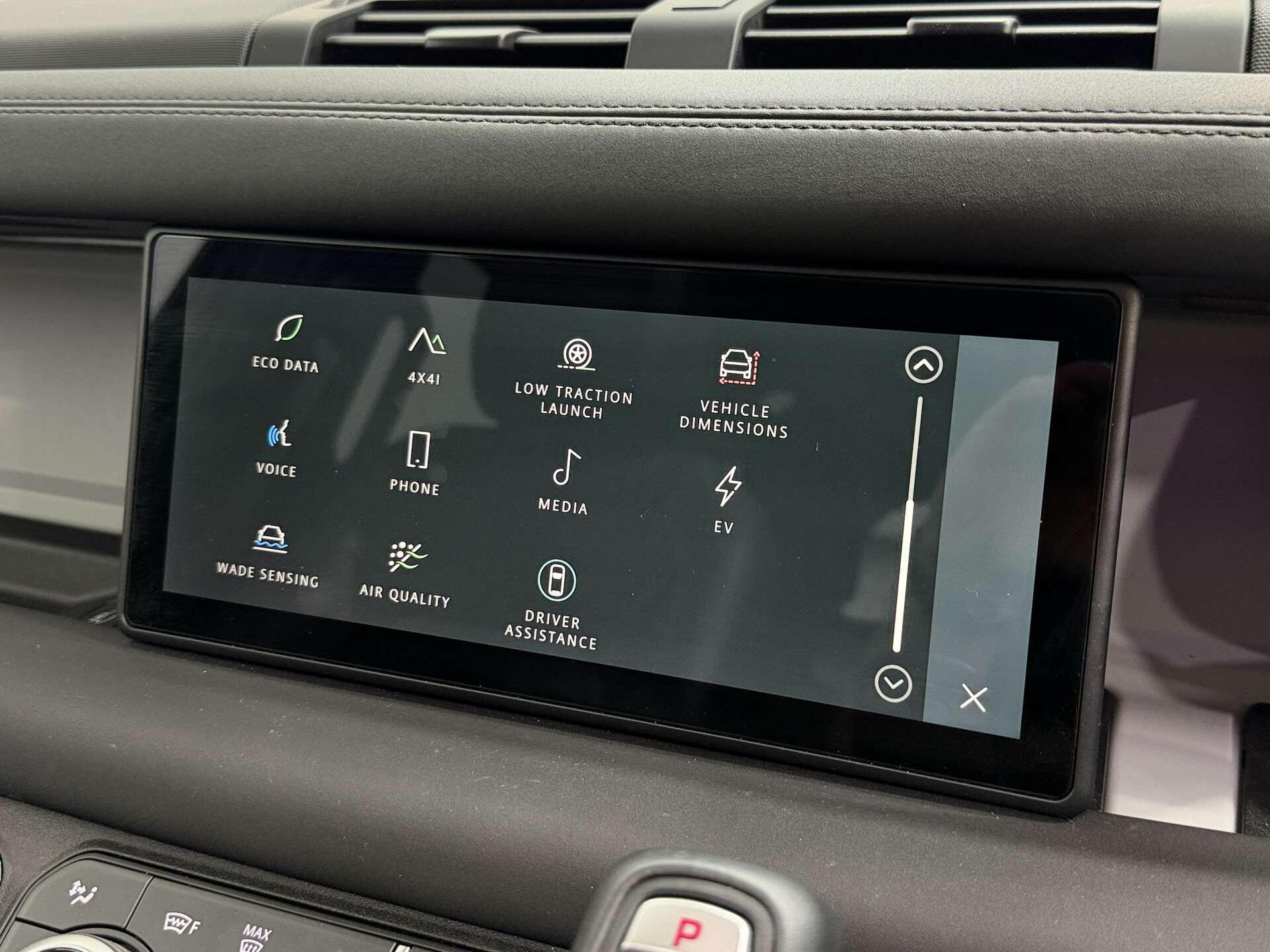 Land Rover Defender view 47