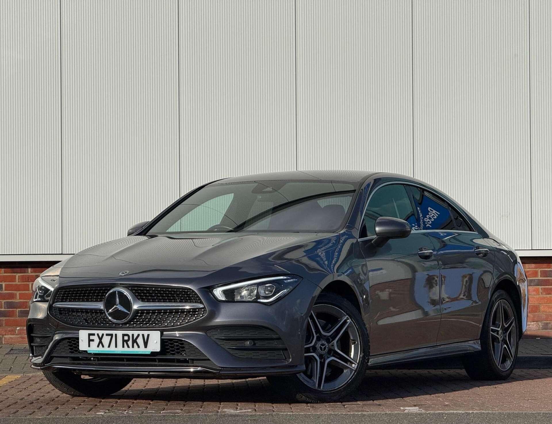 Mercedes-Benz Cla view 3