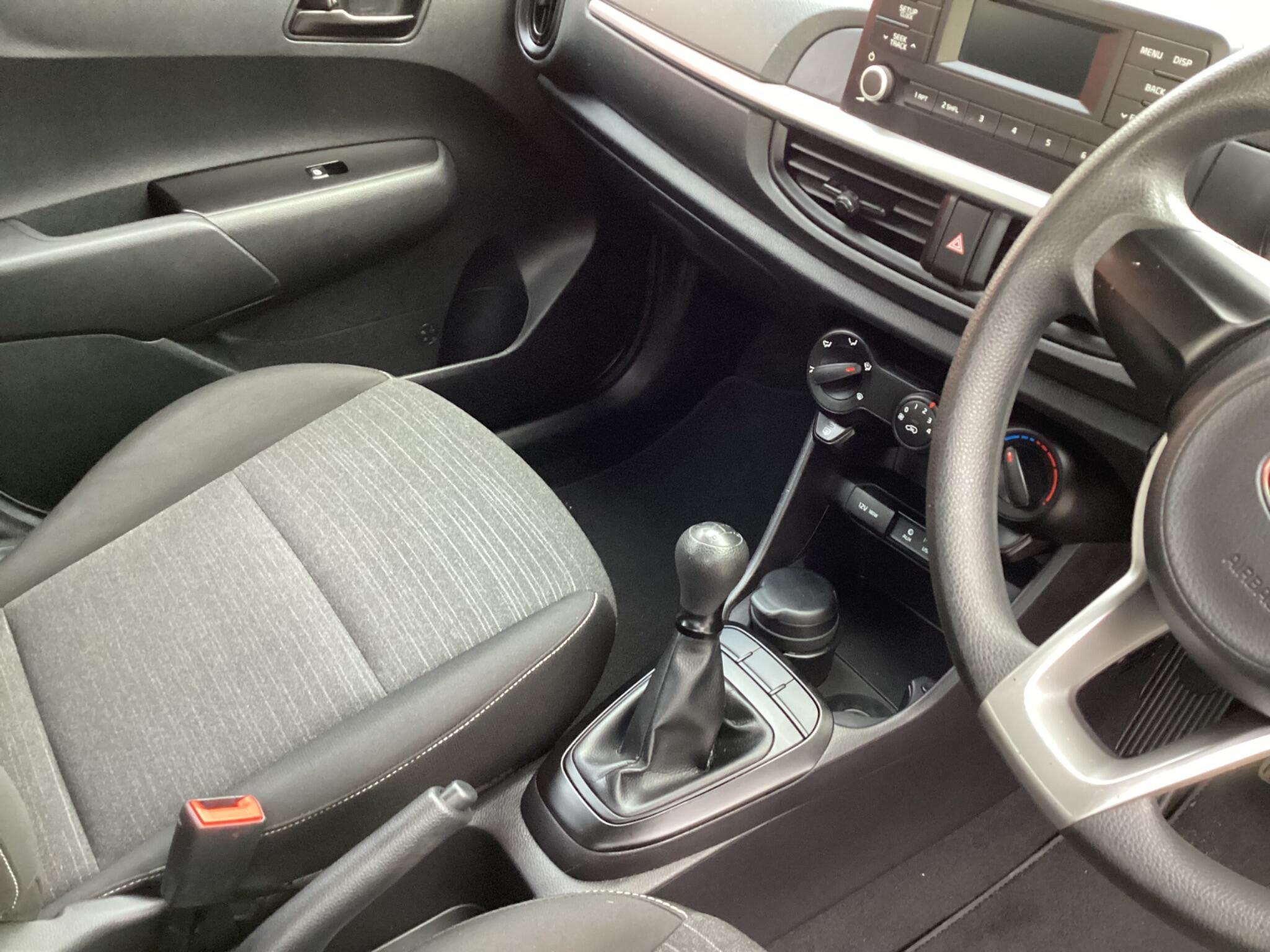 Kia Picanto view 21