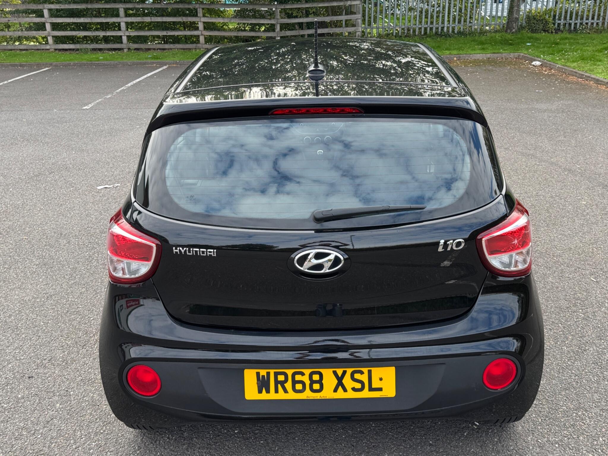 Hyundai I10 view 6