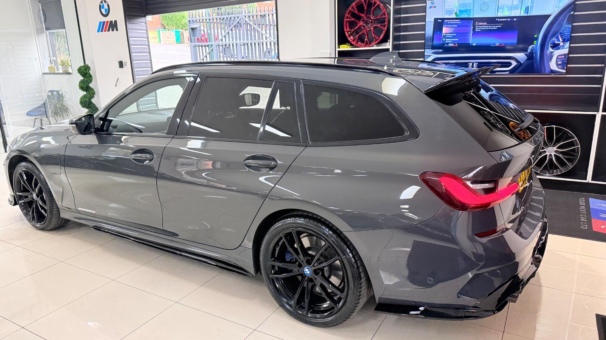 BMW 3 Series view 61