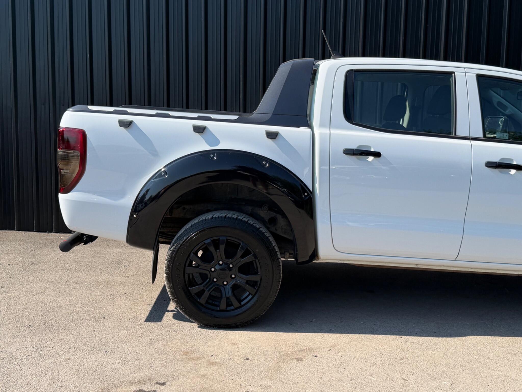 Ford Ranger view 24