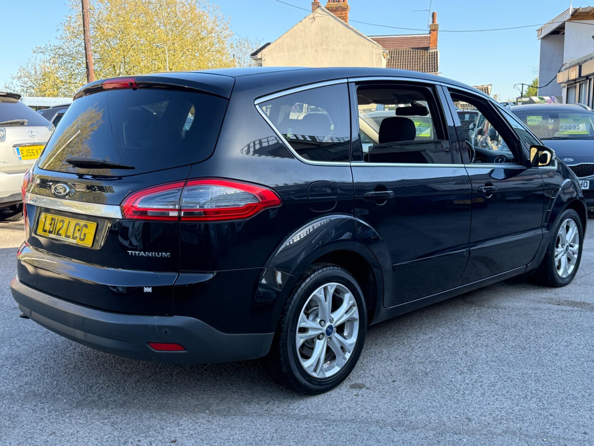 Ford S-Max - Image 6