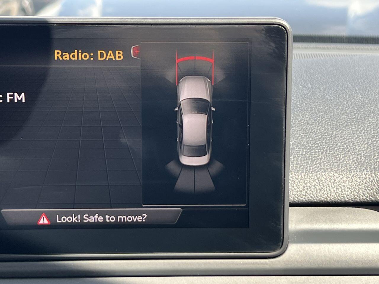 Audi A4 view 58