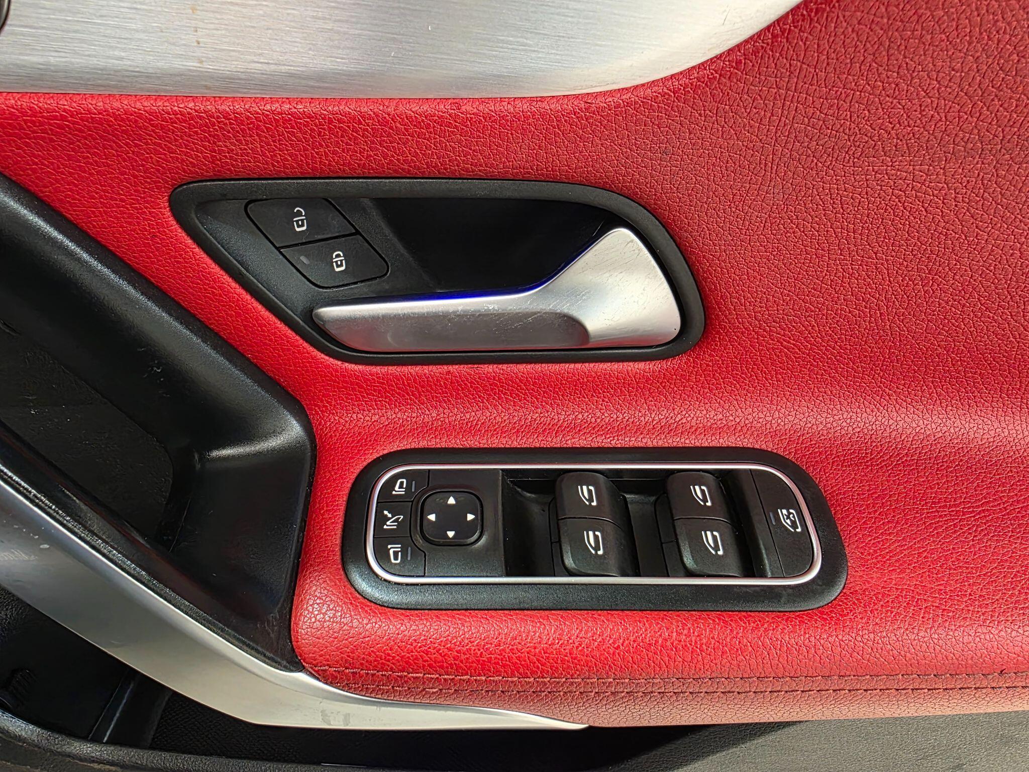 Mercedes-Benz Cla view 16