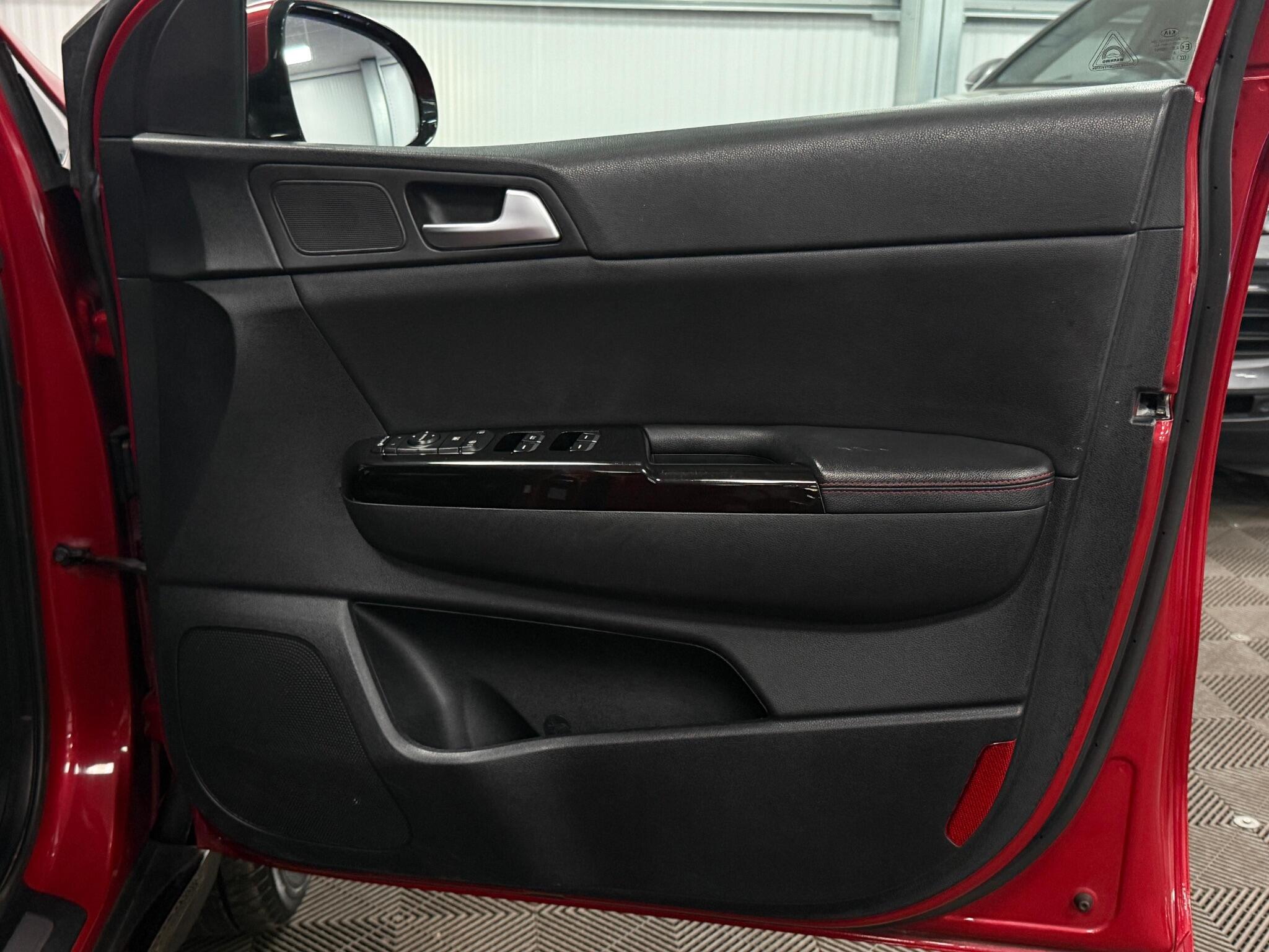 Kia Sportage view 24
