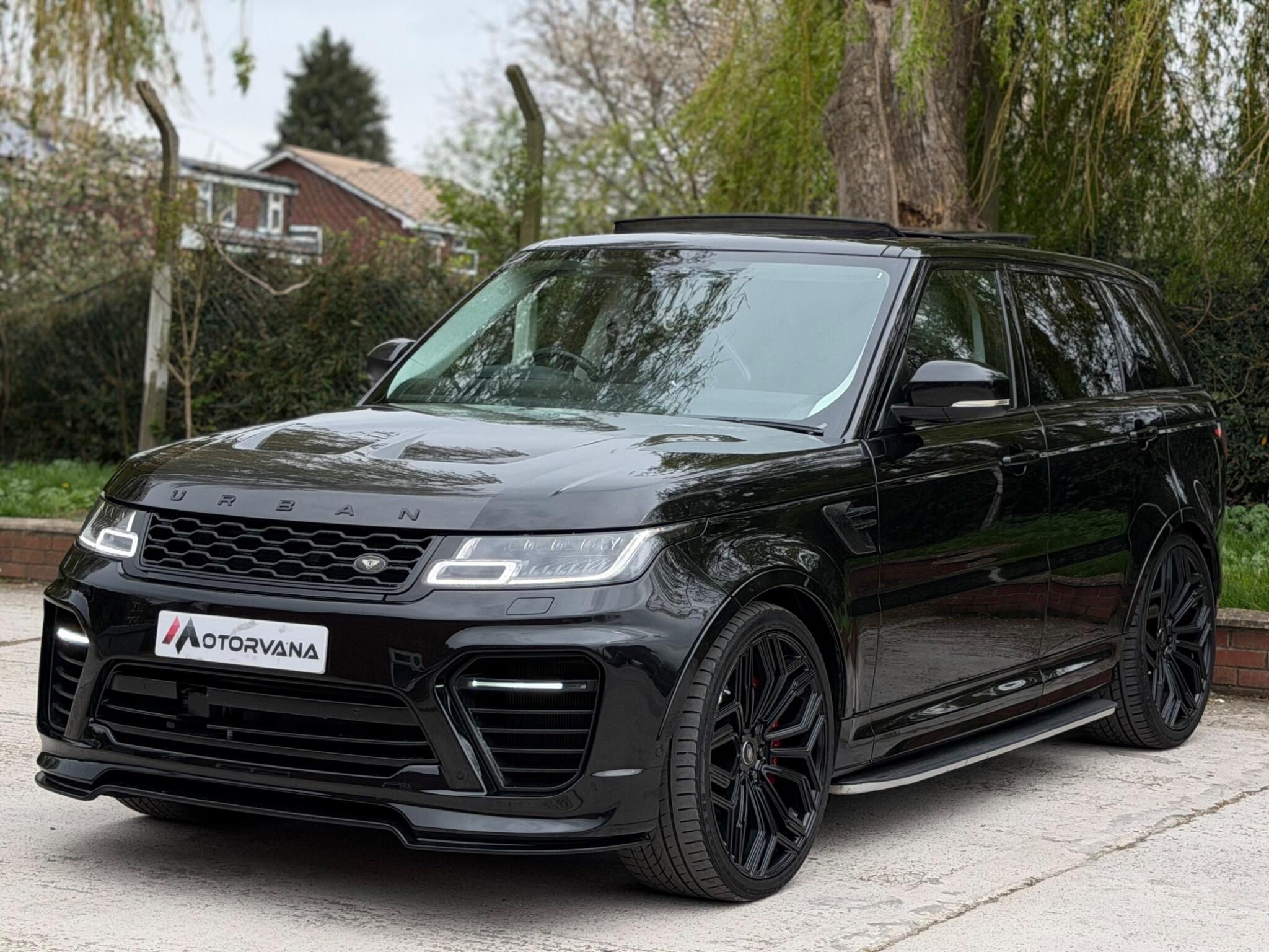 Land Rover Range Rover Sport view 3