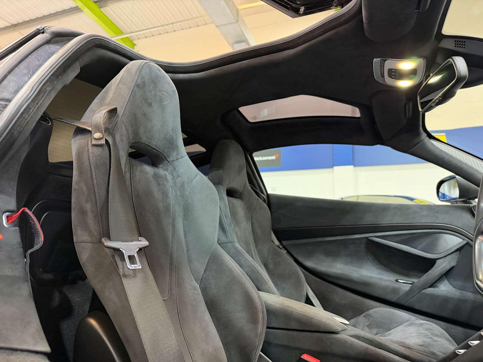 Mclaren 720s view 42