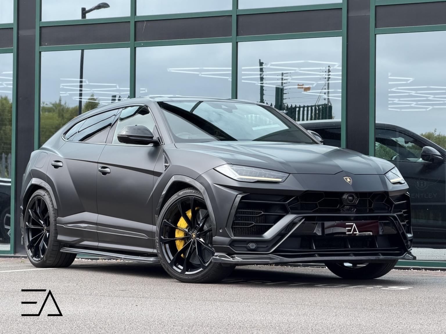 2019 Lamborghini Urus in Black for sale