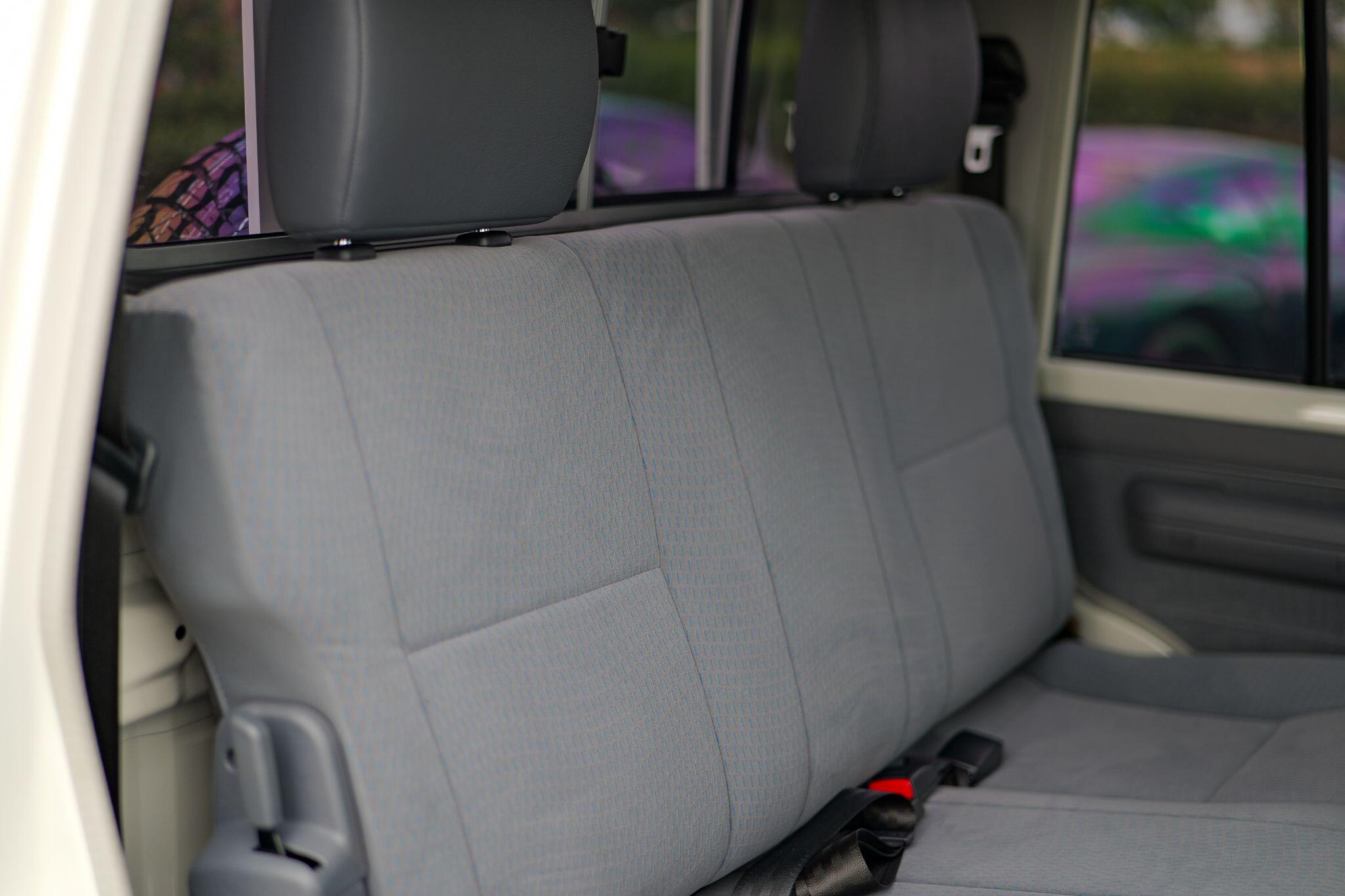 Toyota Land Cruiser view 27