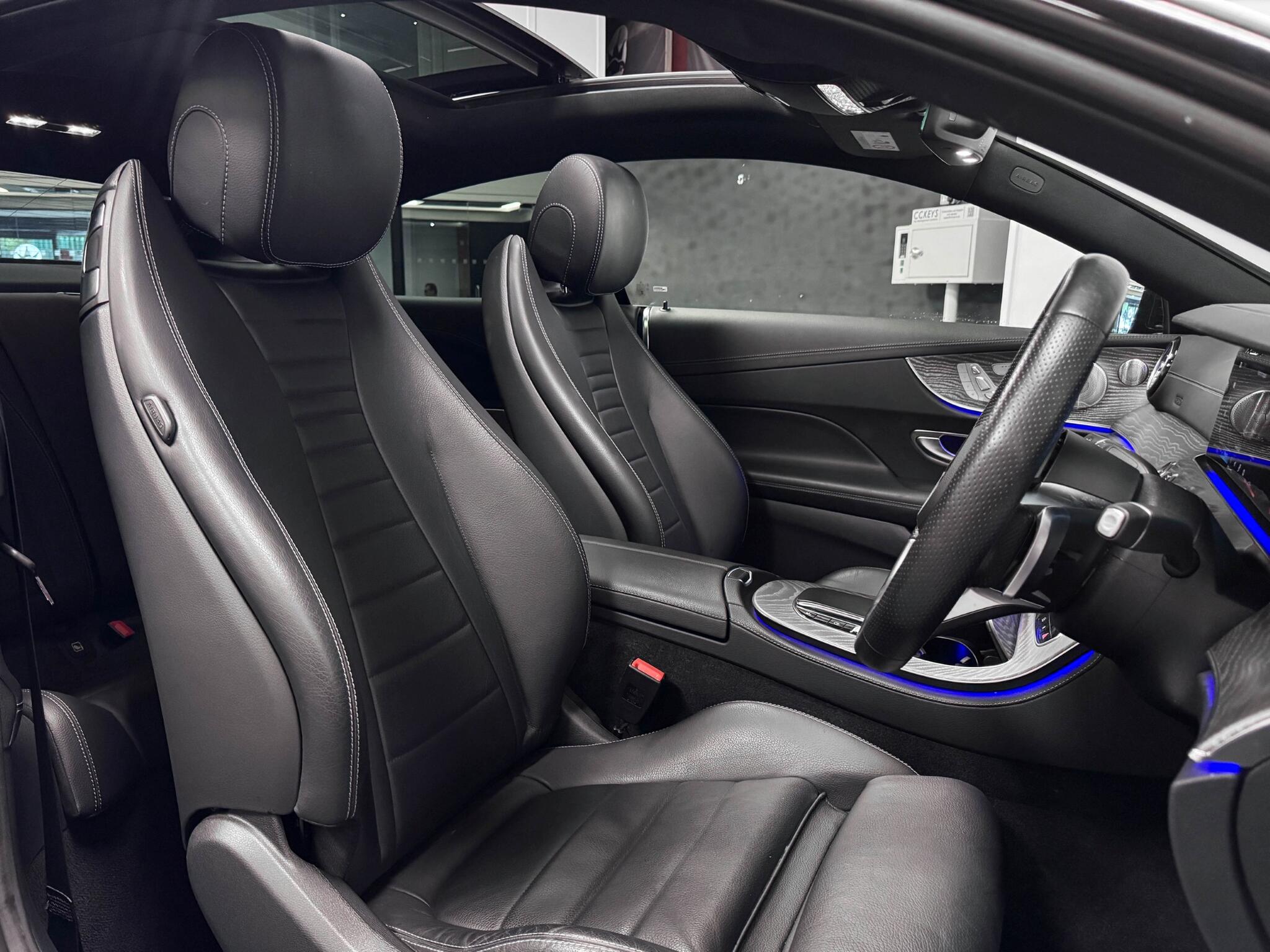 Mercedes-Benz E-Class view 12