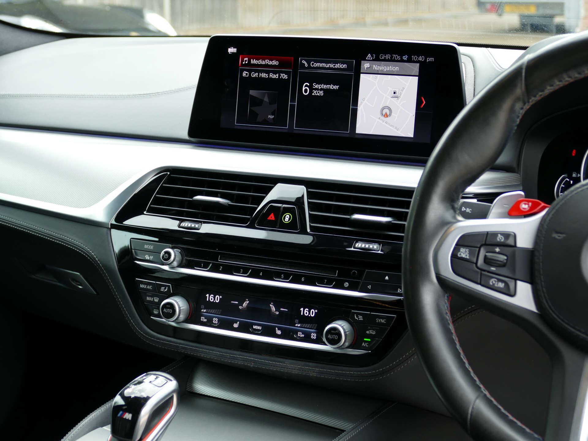 BMW M5 view 27