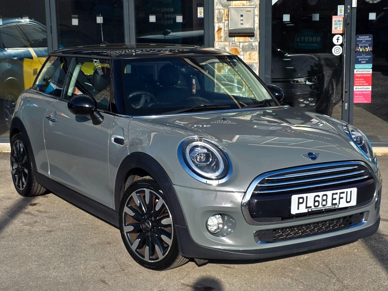 Mini Cooper view 4