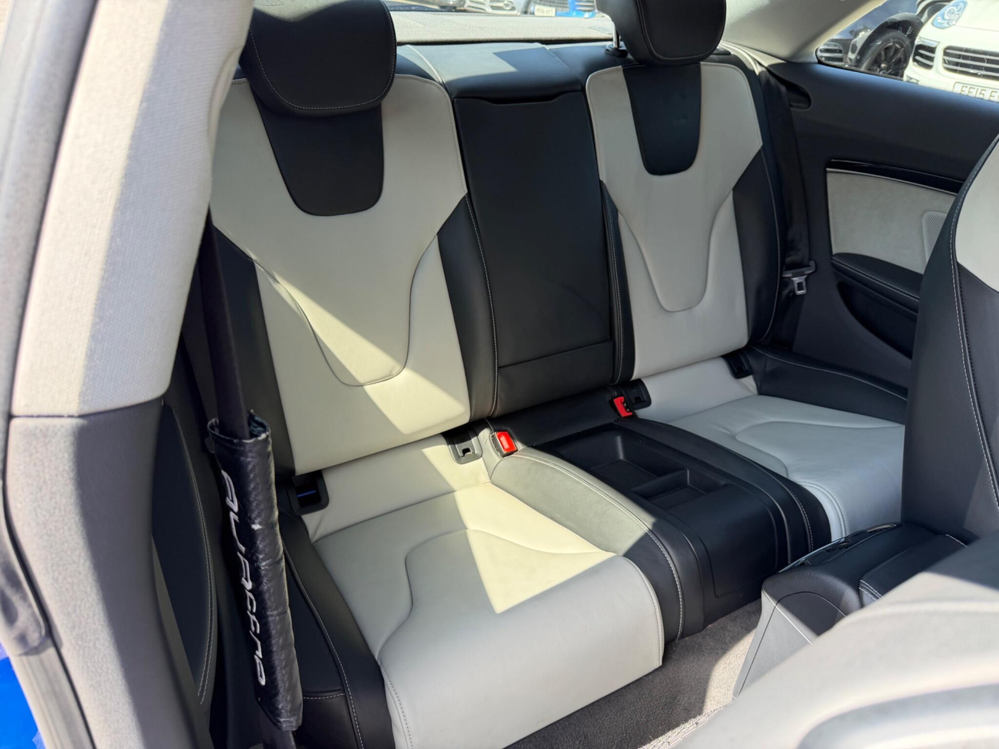 Audi S5 view 19