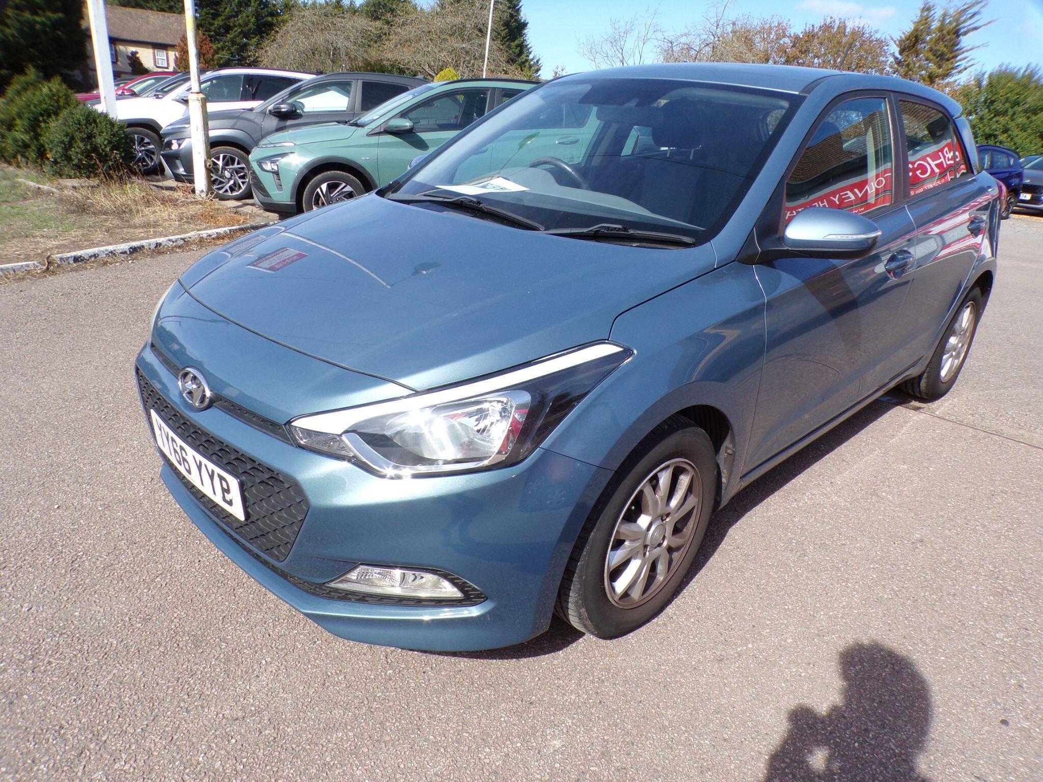 Hyundai I20 view 4