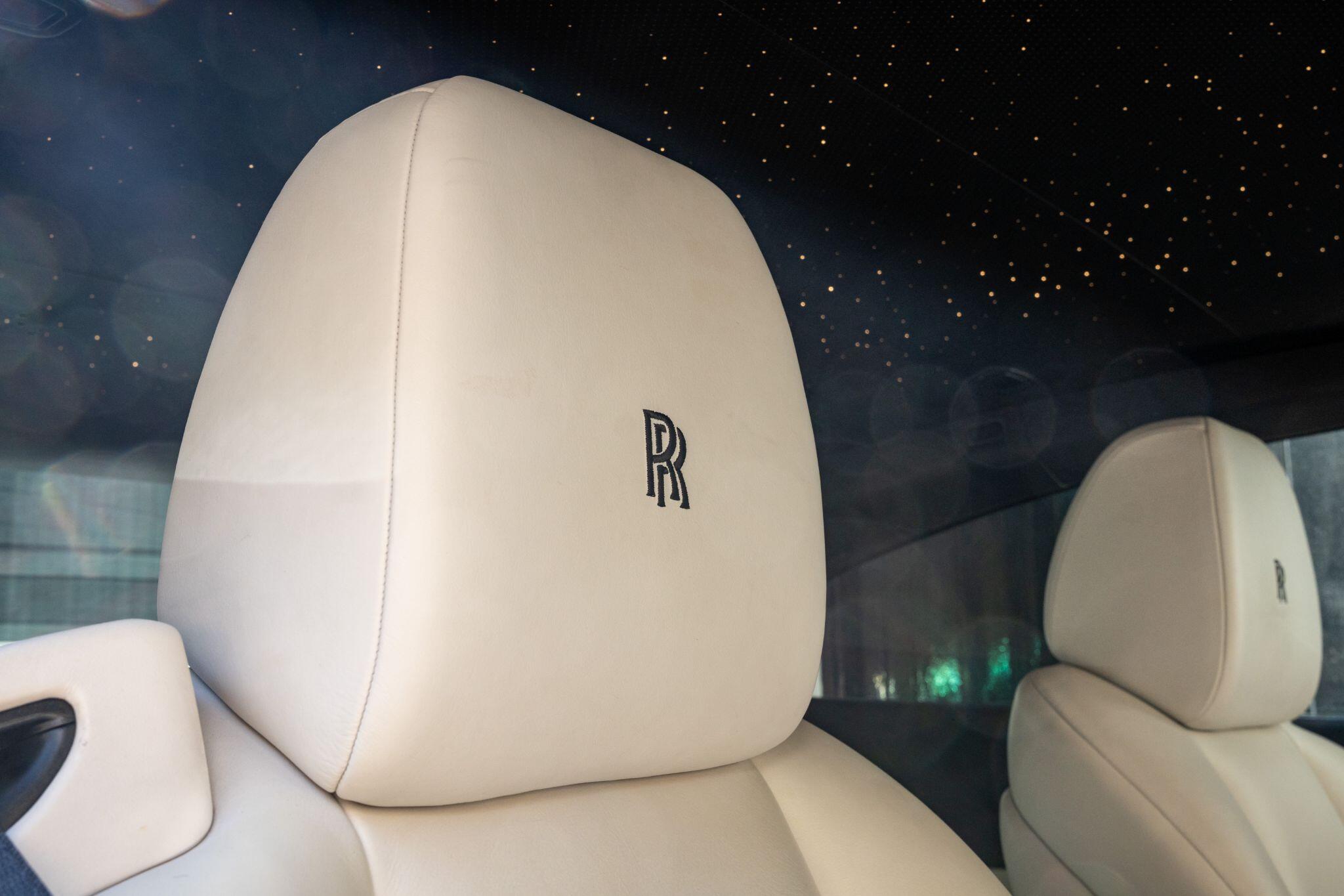 Rolls-Royce Wraith view 24